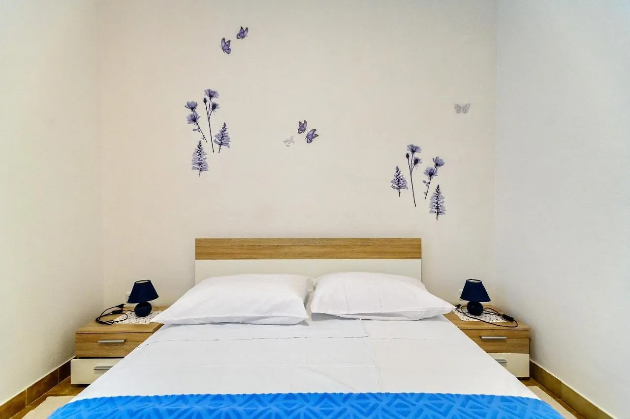Apartmant Prosika Pag Town Apartment