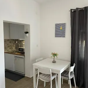 Anka Pag Appartement