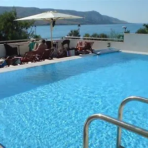 Meridijan Adults Only Pag Town