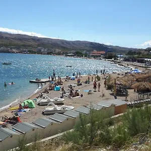 Feniks Pag Town